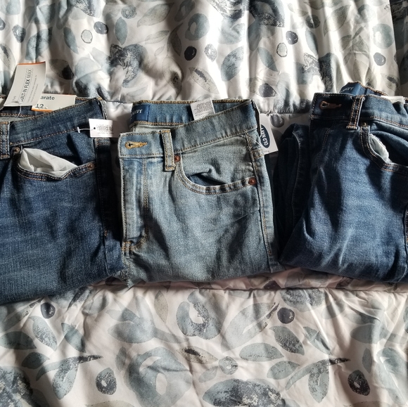 Bundle of 3 Old Navy Jean's size 12 - Picture 1 of 11